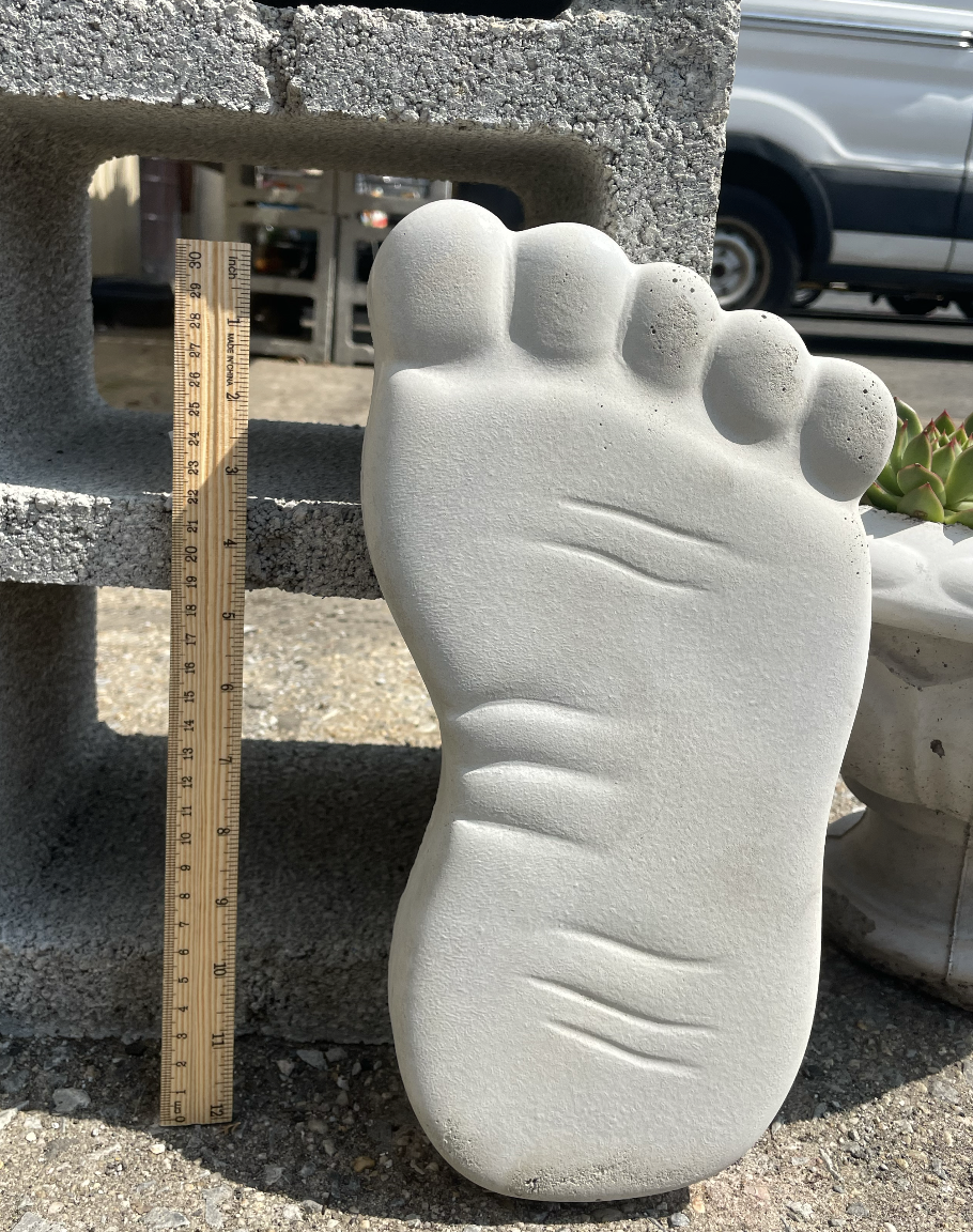 Big Foot Garden Stepping Stones