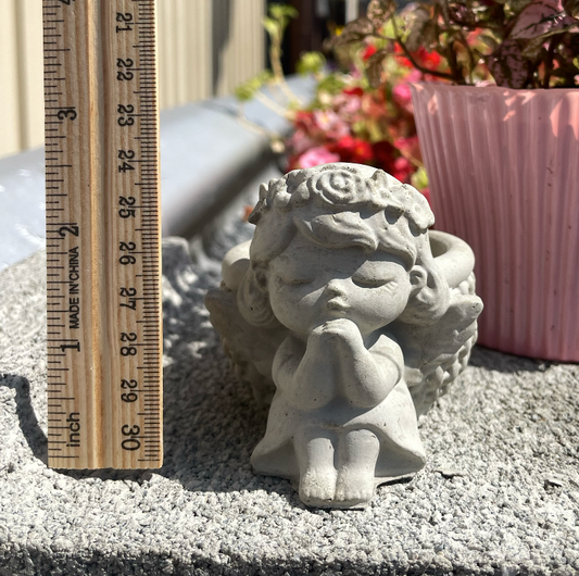 Basket Praying Girl Succulent Planter